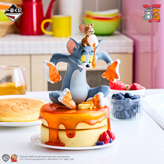 TOM and JERRY pancake figure